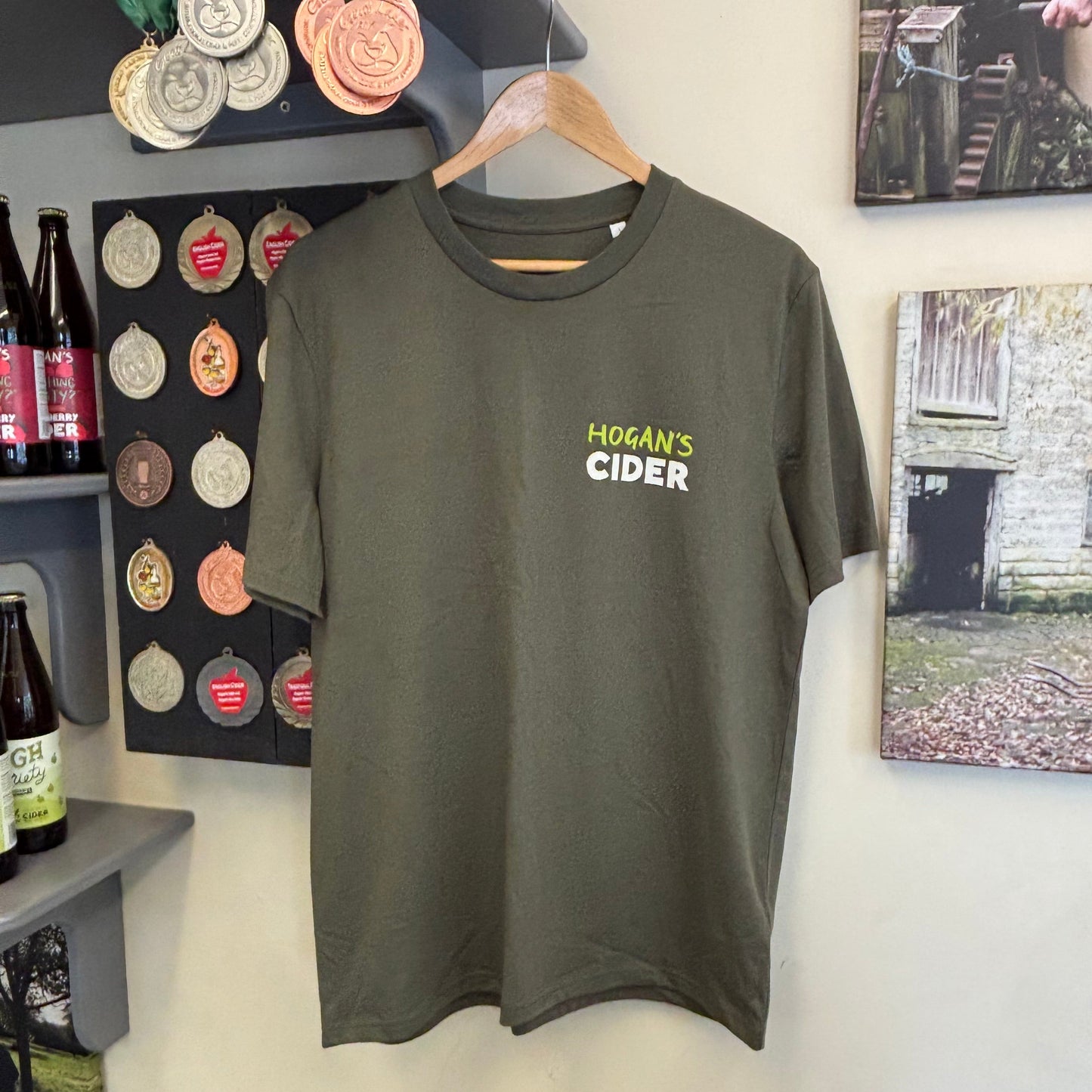 Hogan’s Cider organic cotton t-shirt – khaki green craft cider merchandise with logo.